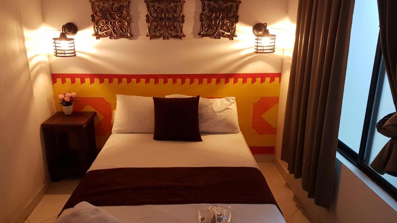 Hostel-Affordable Rooms With Private Bathroom San Juan Guatape Guatapé Exterior photo